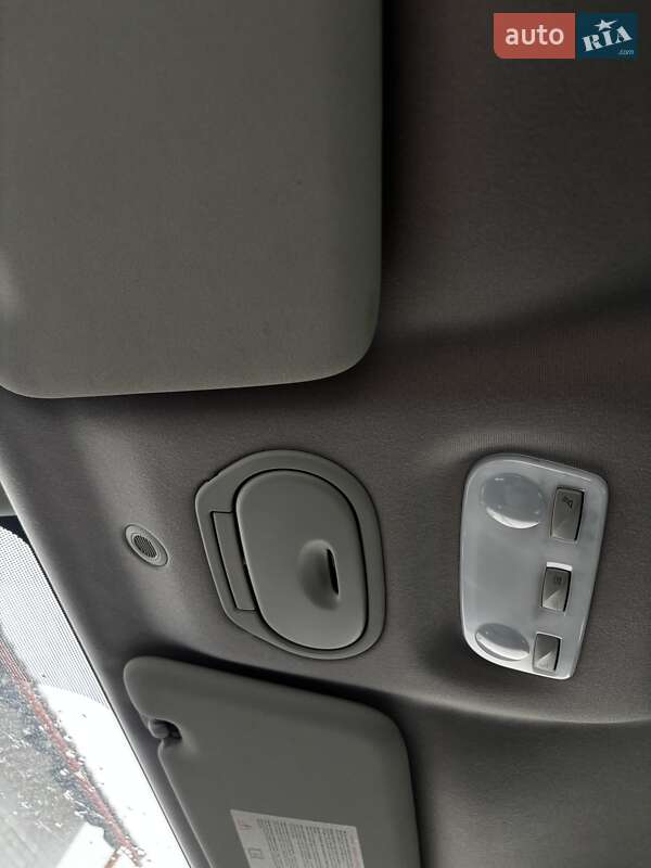 Мінівен Renault Scenic 2012 в Красилові