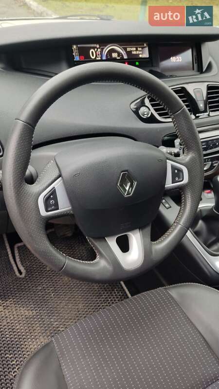 Мінівен Renault Scenic 2012 в Луцьку