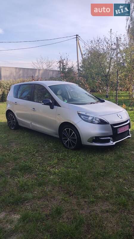 Мінівен Renault Scenic 2012 в Луцьку