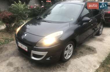 Мінівен Renault Scenic 2009 в Києві