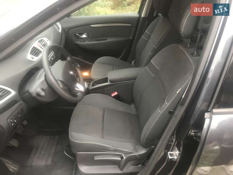 Минивэн Renault Scenic 2009 в Киеве фото 9 Минивэн Renault Scenic 2009 в Киеве