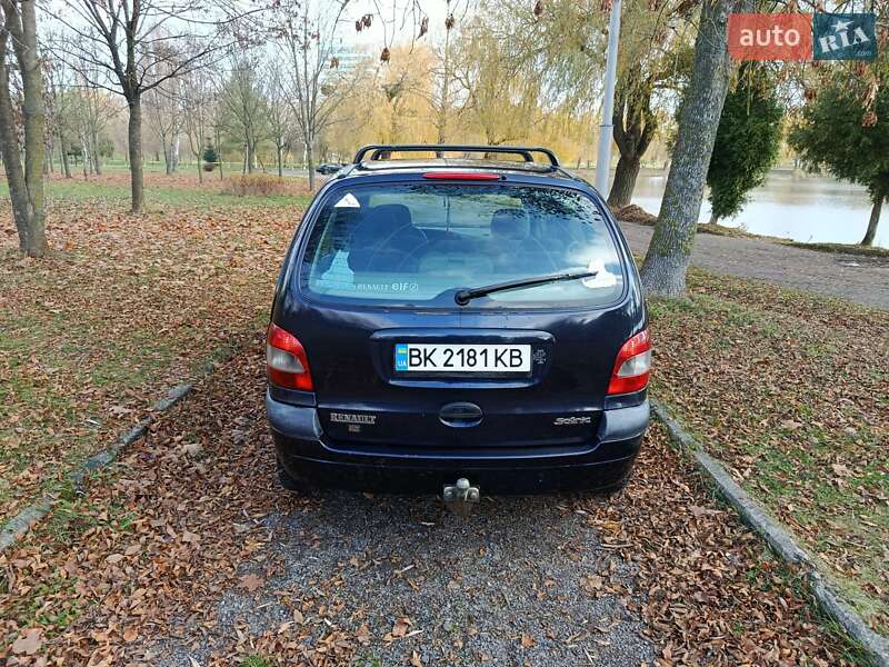 Минивэн Renault Scenic 2000 в Ровно