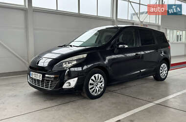 Минивэн Renault Scenic 2011 в Ильинцах