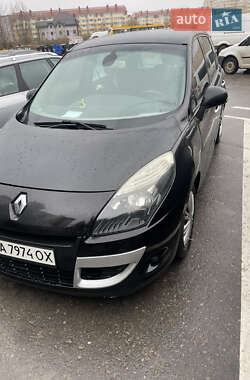 Мінівен Renault Scenic 2010 в Києві