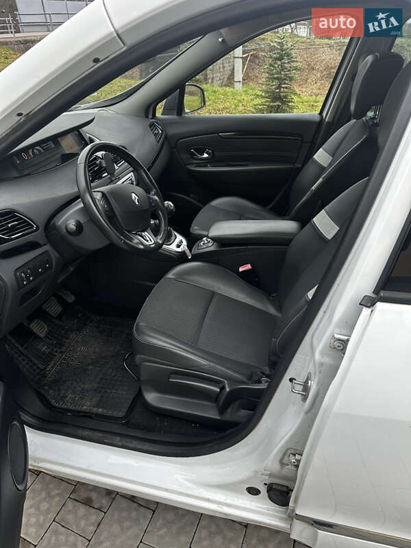 Минивэн Renault Scenic 2015 в Львове