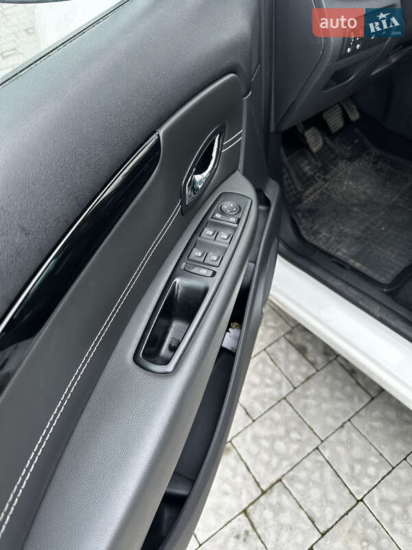 Минивэн Renault Scenic 2015 в Львове