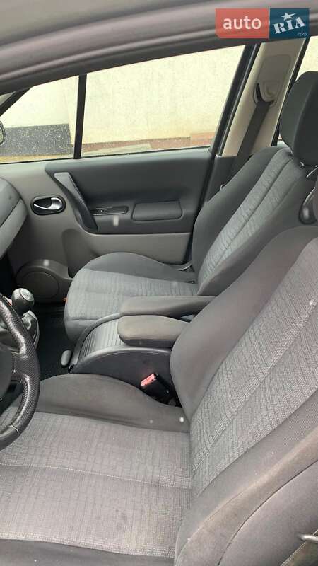 Минивэн Renault Scenic 2006 в Ивано-Франковске фото 32 Минивэн Renault Scenic 2006 в Ивано-Франковске
