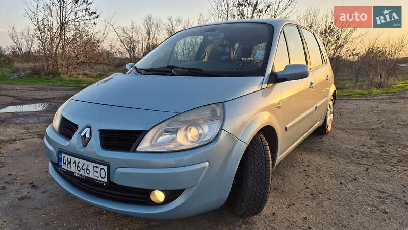 Минивэн Renault Scenic 2007 в Николаеве