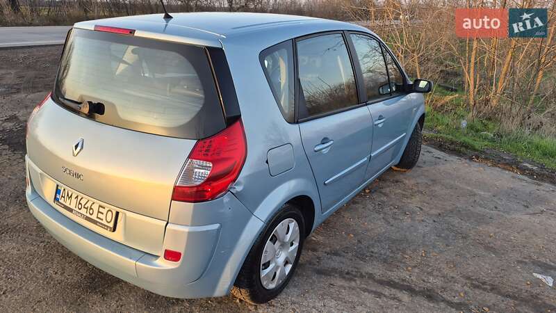 Минивэн Renault Scenic 2007 в Николаеве