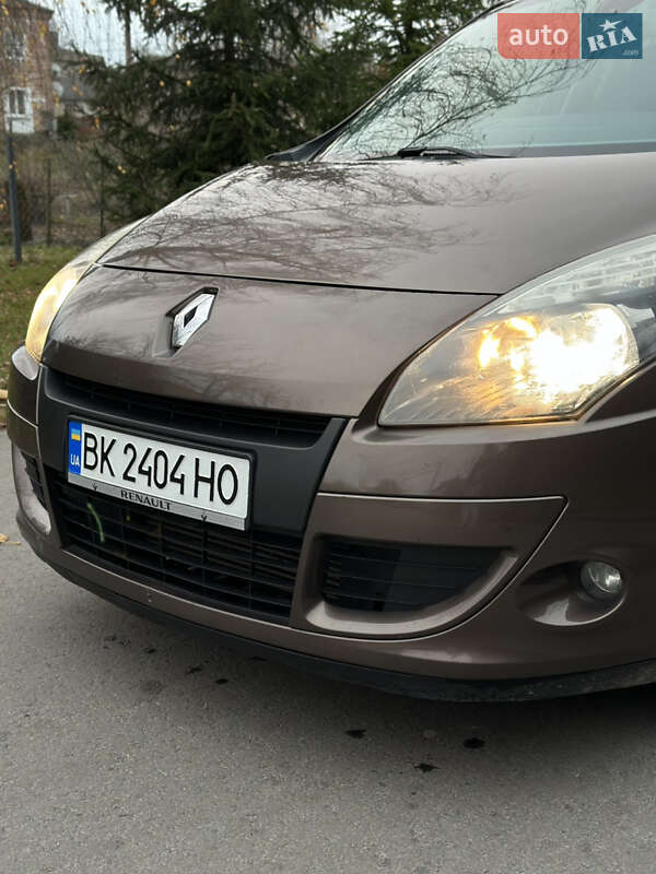 Минивэн Renault Scenic 2010 в Дубно фото 14 Минивэн Renault Scenic 2010 в Дубно