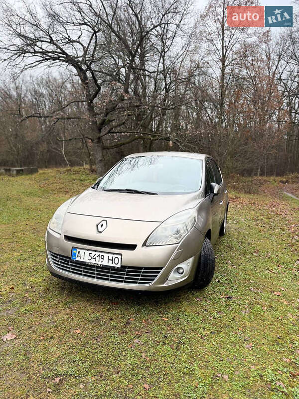 Минивэн Renault Scenic 2012 в Белой Церкви