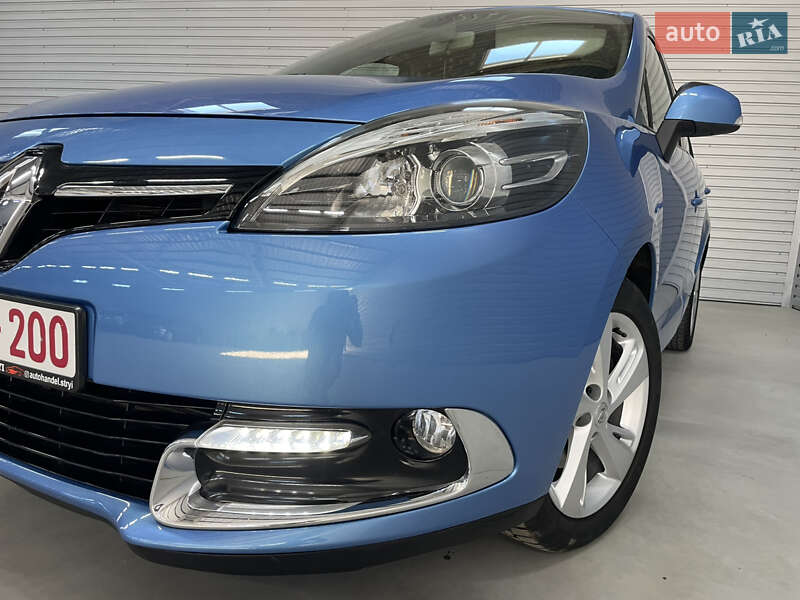 Минивэн Renault Scenic 2013 в Стрые