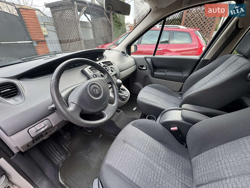 Минивэн Renault Scenic 2007 в Чернигове