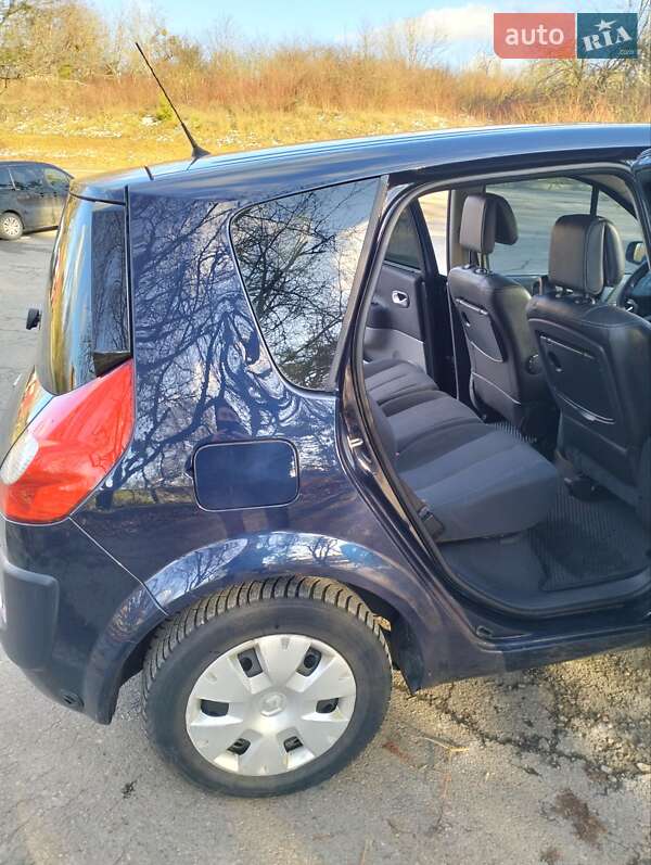 Мінівен Renault Scenic 2007 в Рівному