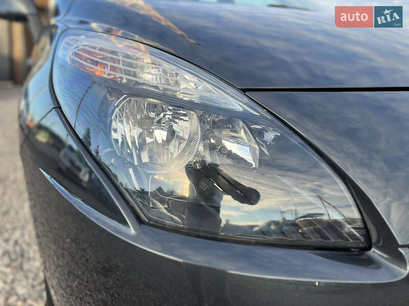 Мінівен Renault Scenic 2009 в Лубнах