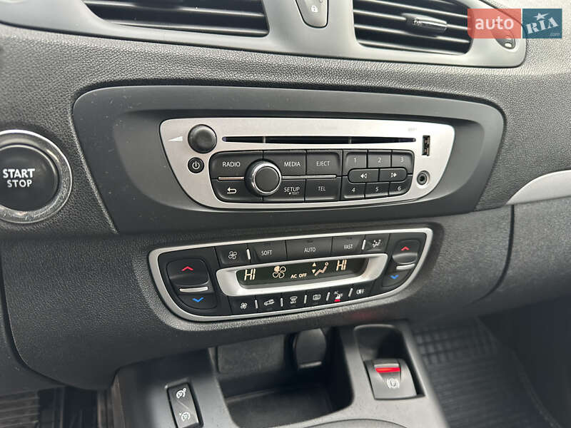 Минивэн Renault Scenic 2014 в Виннице