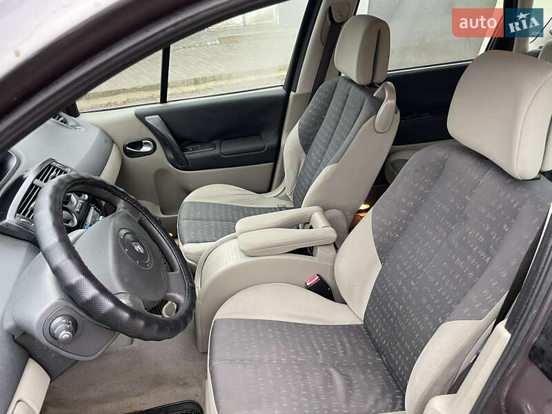 Минивэн Renault Scenic 2003 в Красилове