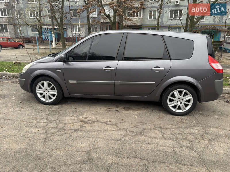 Мінівен Renault Scenic 2004 в Запоріжжі