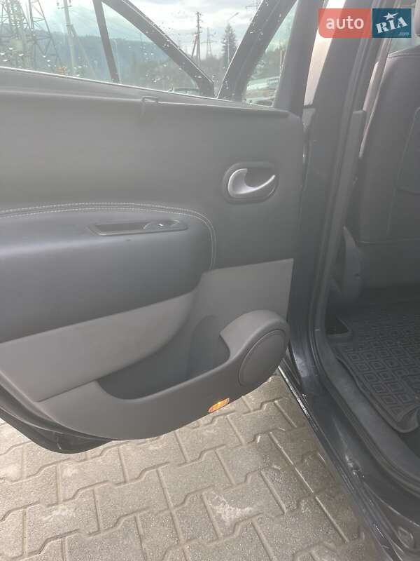 Минивэн Renault Scenic 2008 в Стрые