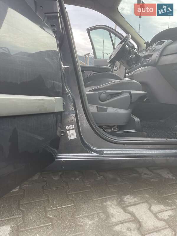 Минивэн Renault Scenic 2008 в Стрые