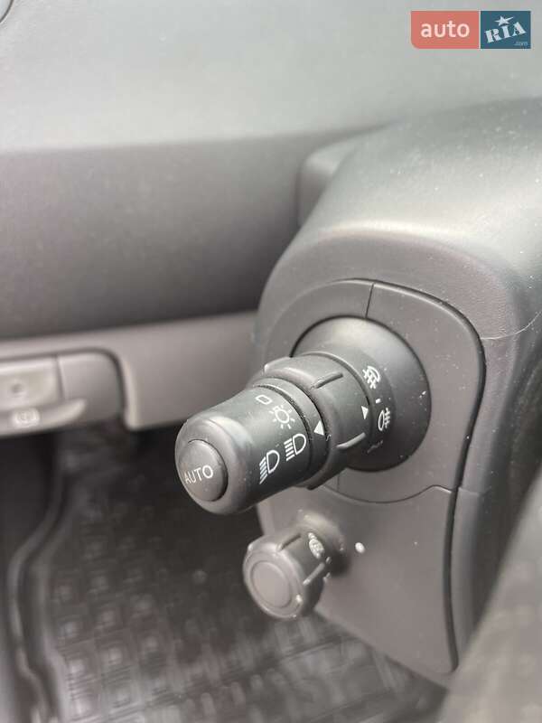 Минивэн Renault Scenic 2008 в Стрые