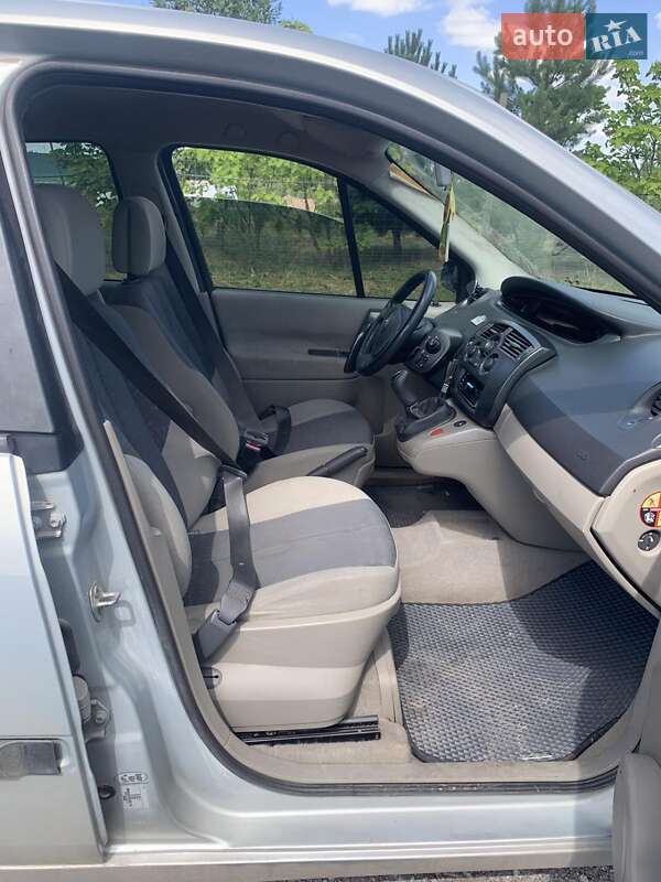 Мінівен Renault Scenic 2004 в Вінниці