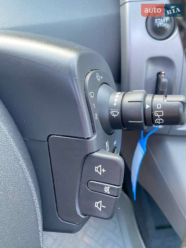 Минивэн Renault Scenic 2007 в Кривом Роге