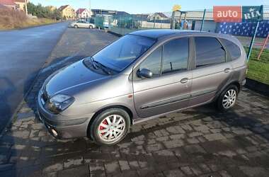 Минивэн Renault Scenic 2000 в Ужгороде
