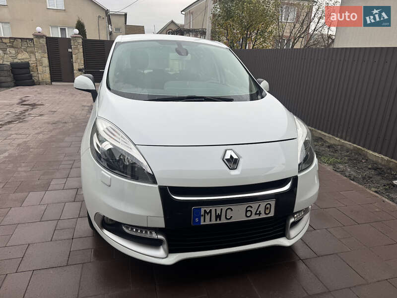 Мінівен Renault Scenic 2012 в Радивиліві