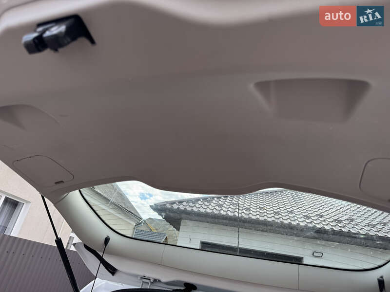 Мінівен Renault Scenic 2012 в Радивиліві