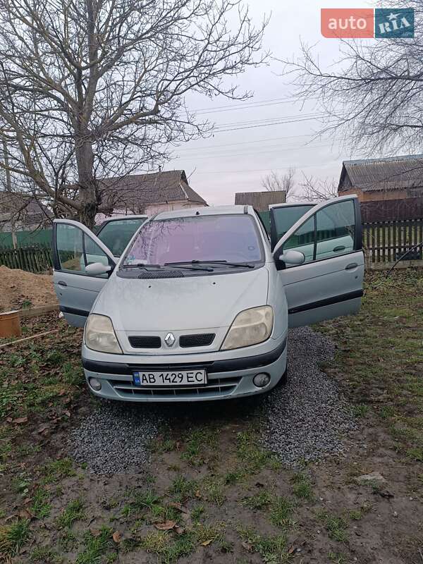 Мінівен Renault Scenic 2001 в Калинівці