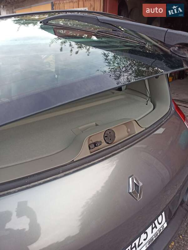 Минивэн Renault Scenic 2004 в Каменском фото 3 Минивэн Renault Scenic 2004 в Каменском