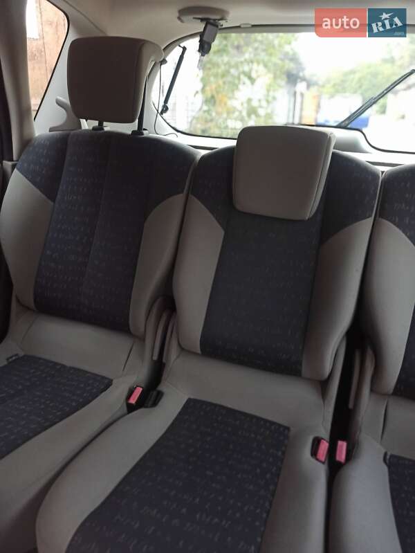 Минивэн Renault Scenic 2004 в Каменском фото 8 Минивэн Renault Scenic 2004 в Каменском