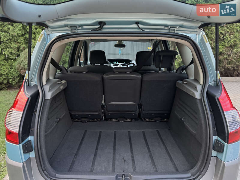 Мінівен Renault Scenic 2007 в Луцьку