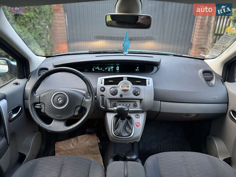 Мінівен Renault Scenic 2007 в Луцьку
