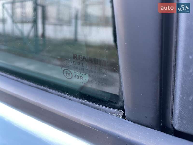 Мінівен Renault Scenic 2008 в Сумах фото 69 Мінівен Renault Scenic 2008 в Сумах