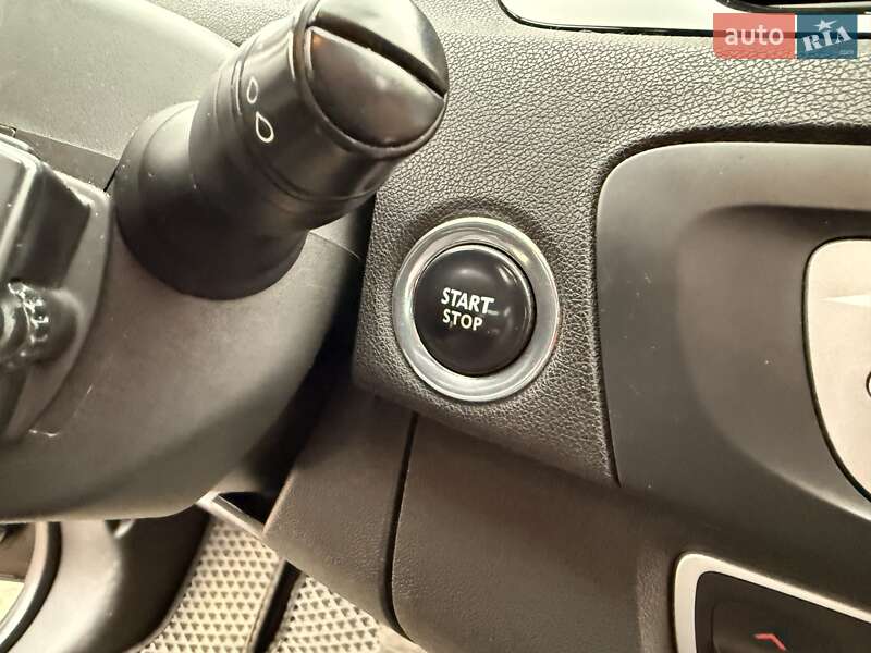 Минивэн Renault Scenic 2012 в Одессе
