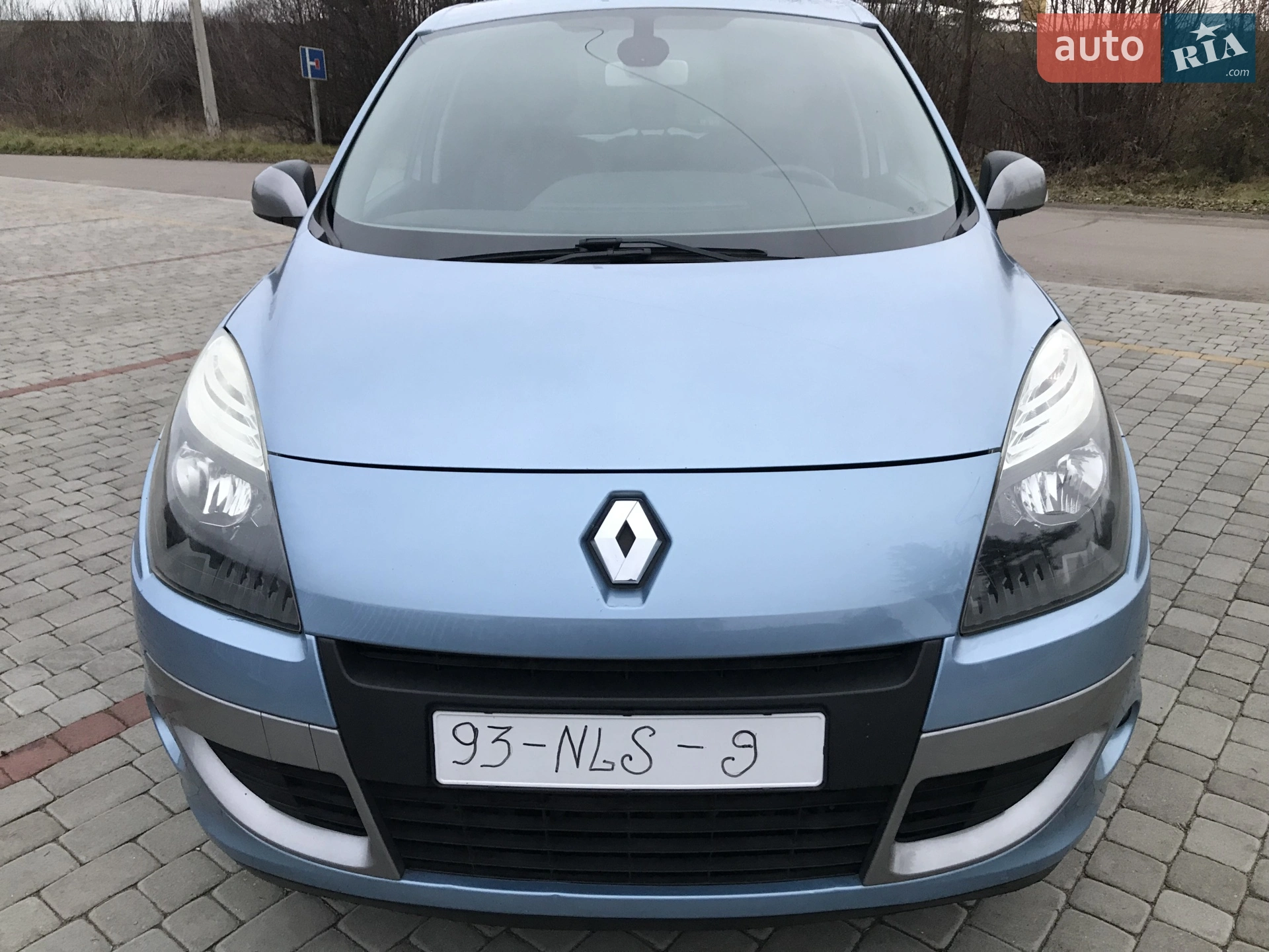 2010 Renault Scenic - мініатюра 15