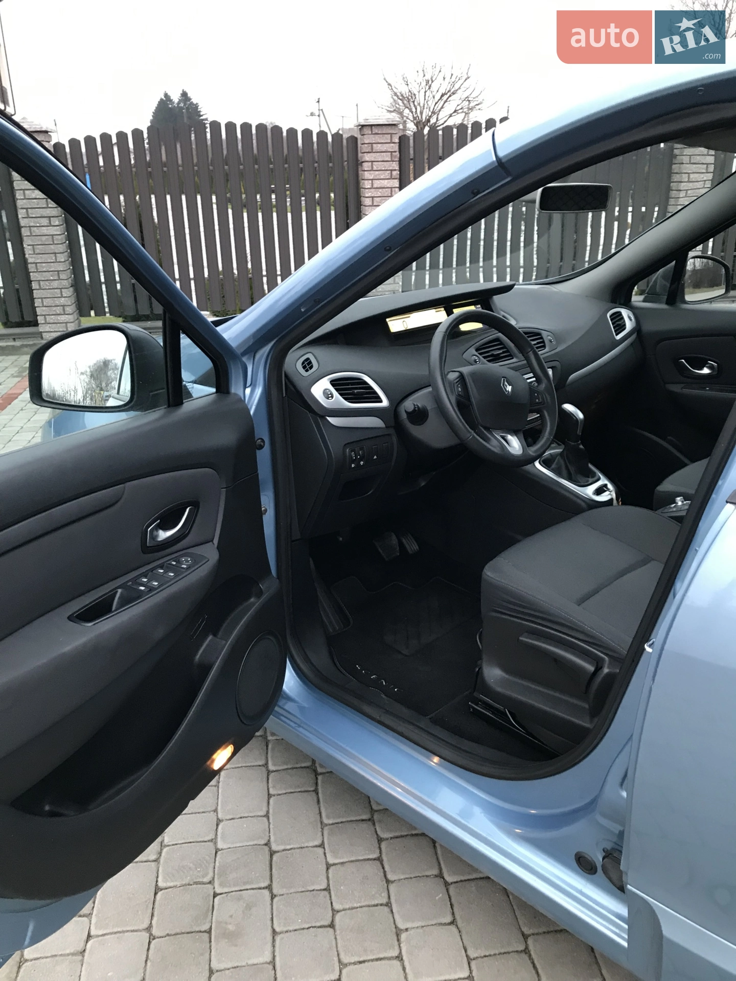2010 Renault Scenic - мініатюра 23