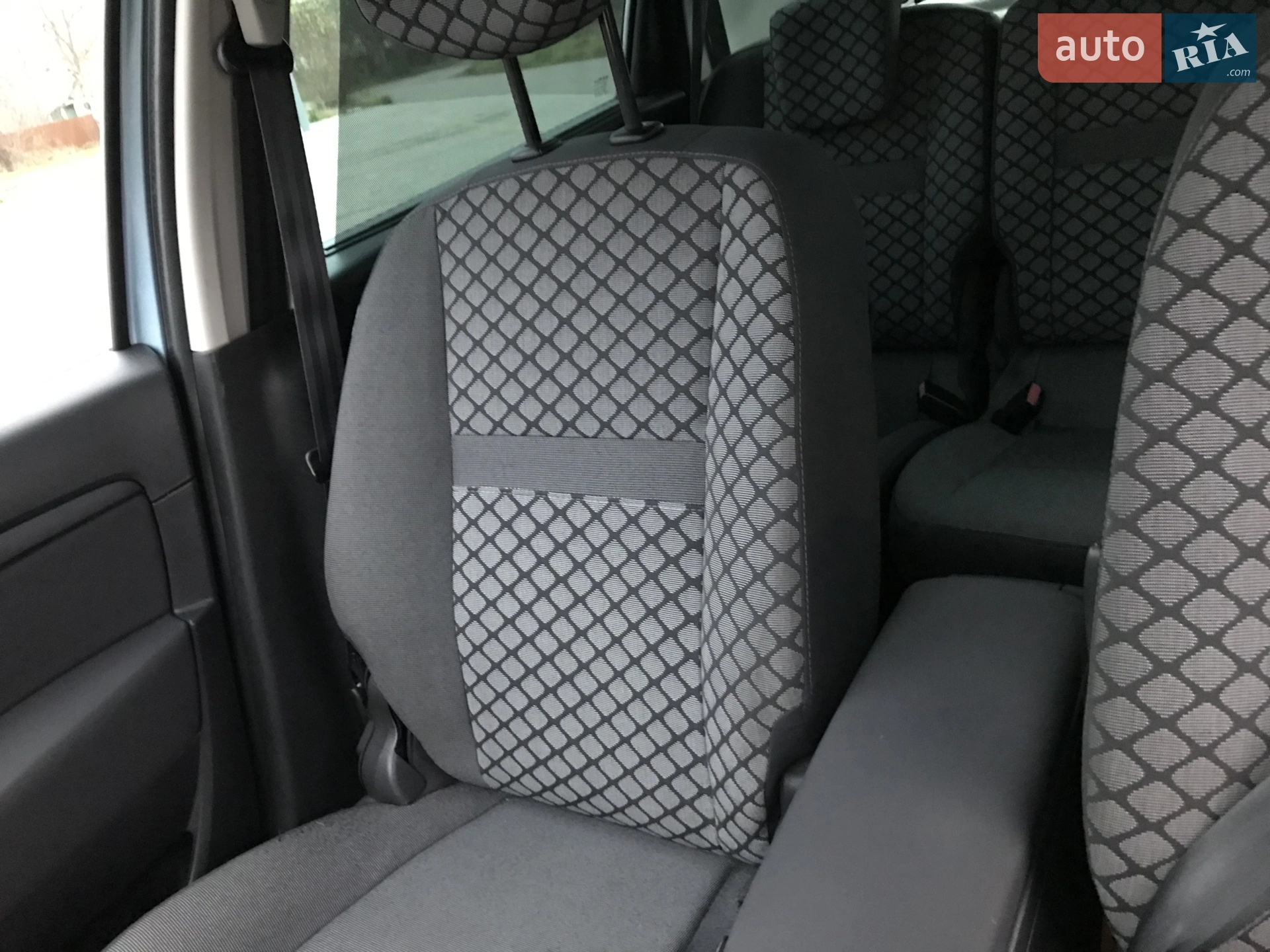 2010 Renault Scenic - мініатюра 24