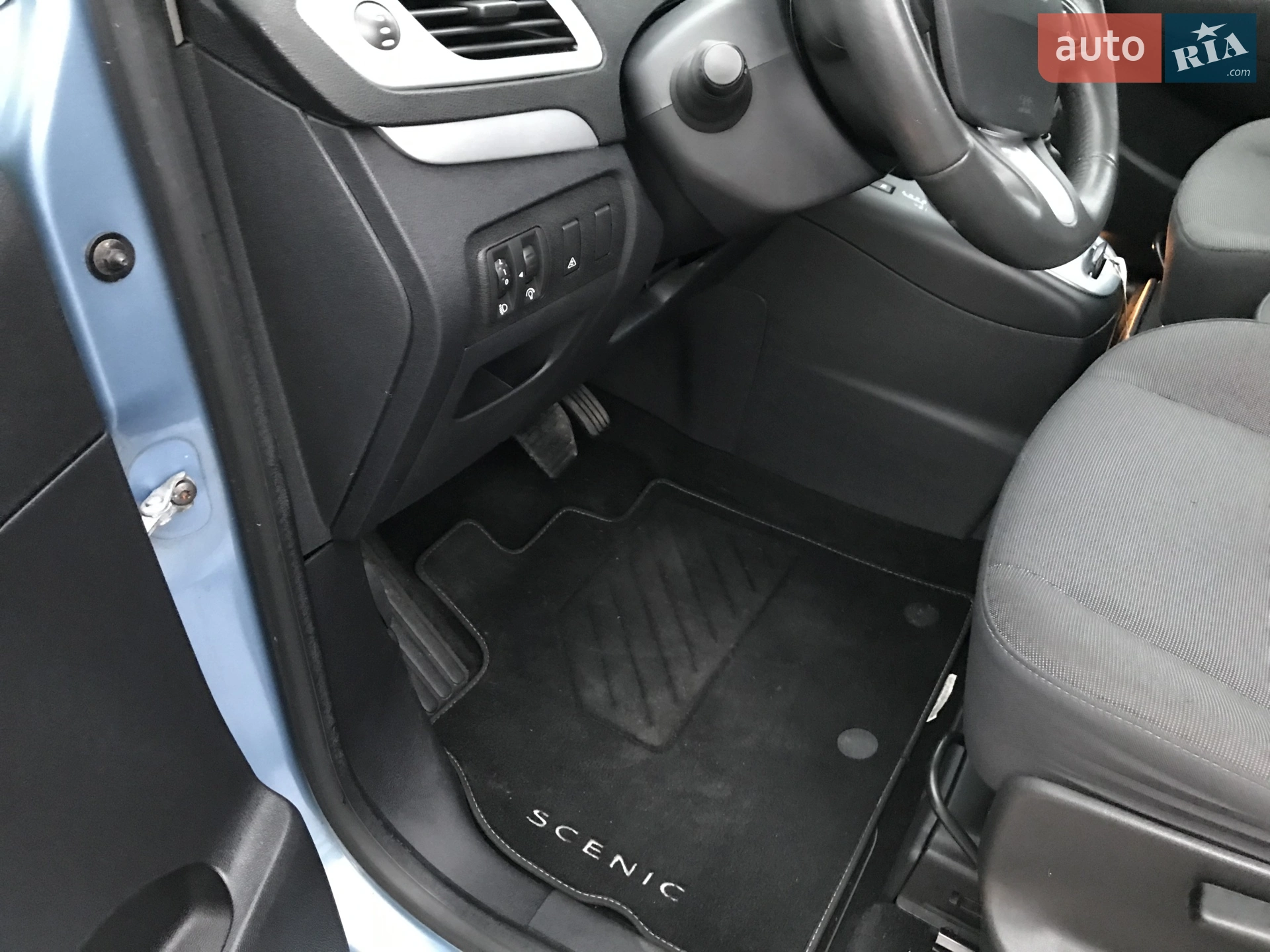 2010 Renault Scenic - мініатюра 25