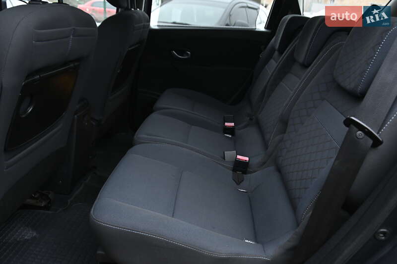 Мінівен Renault Scenic 2009 в Бердичеві фото 28 Мінівен Renault Scenic 2009 в Бердичеві