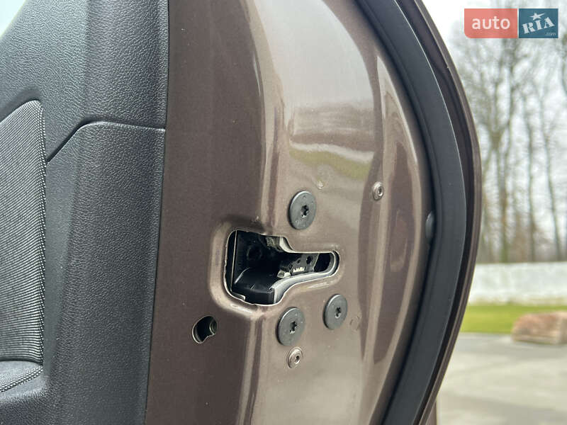 Минивэн Renault Scenic 2011 в Луцке фото 130 Минивэн Renault Scenic 2011 в Луцке