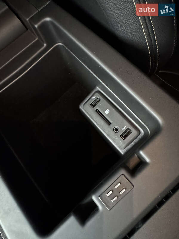 Минивэн Renault Scenic 2016 в Луцке