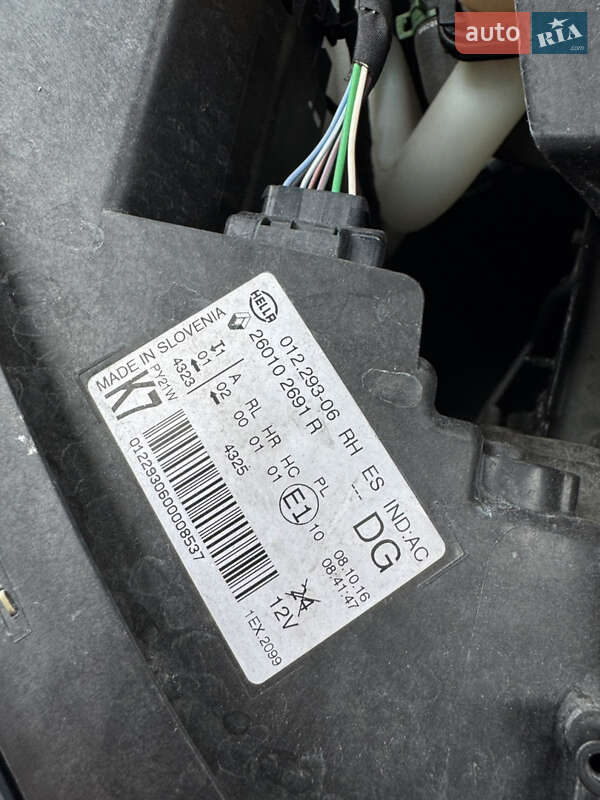 Минивэн Renault Scenic 2016 в Луцке