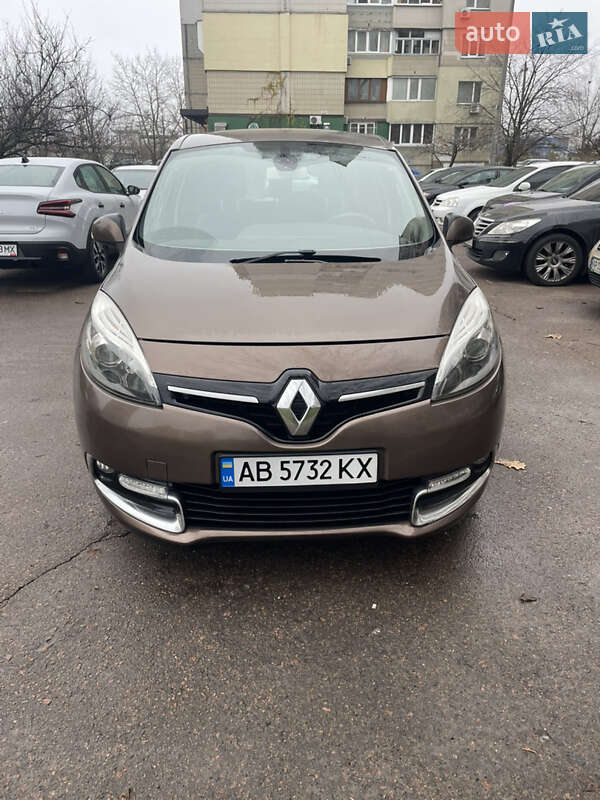 Минивэн Renault Scenic 2014 в Киеве