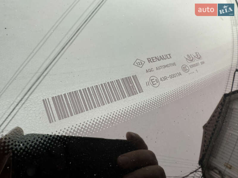 Минивэн Renault Scenic 2017 в Киеве