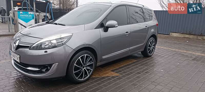 Мінівен Renault Scenic 2013 в Дніпрі