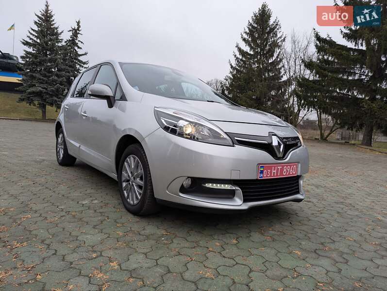Минивэн Renault Scenic 2014 в Дубно