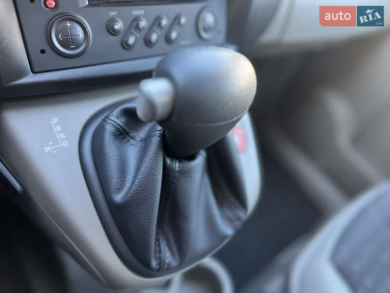 Минивэн Renault Scenic 2005 в Луцке фото 7 Минивэн Renault Scenic 2005 в Луцке